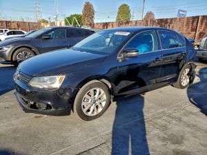 Volkswagen Jetta SE 1.8L 4 2014