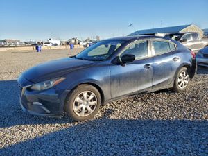 Mazda 3 SV 2.0L 4 2015