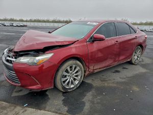 Toyota Camry LE 2.5L 4 2015