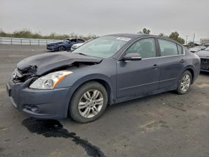 Nissan Altima BASE 2.5L 4 2010