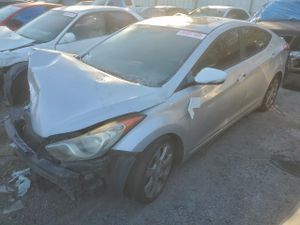 Hyundai Elantra GLS 1.8L 4 2012