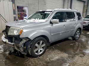 Honda Pilot TOURING 3.5L 6 2013