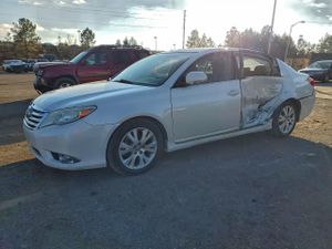 Toyota Avalon BASE 3.5L 6 2011