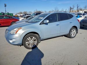 Nissan Rogue S 2.5L 4 2013