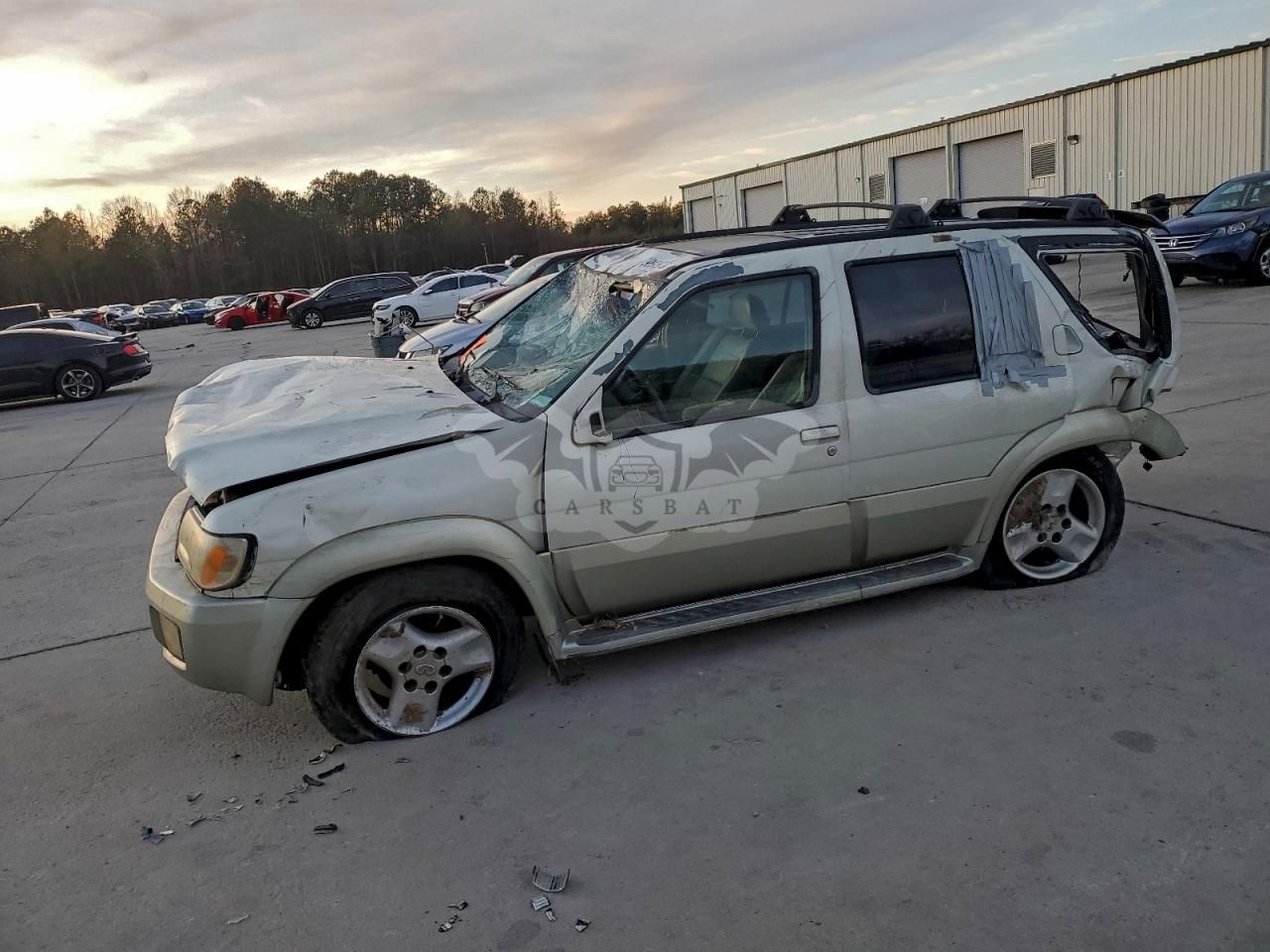 Infiniti QX4 3.5L 6 2002
