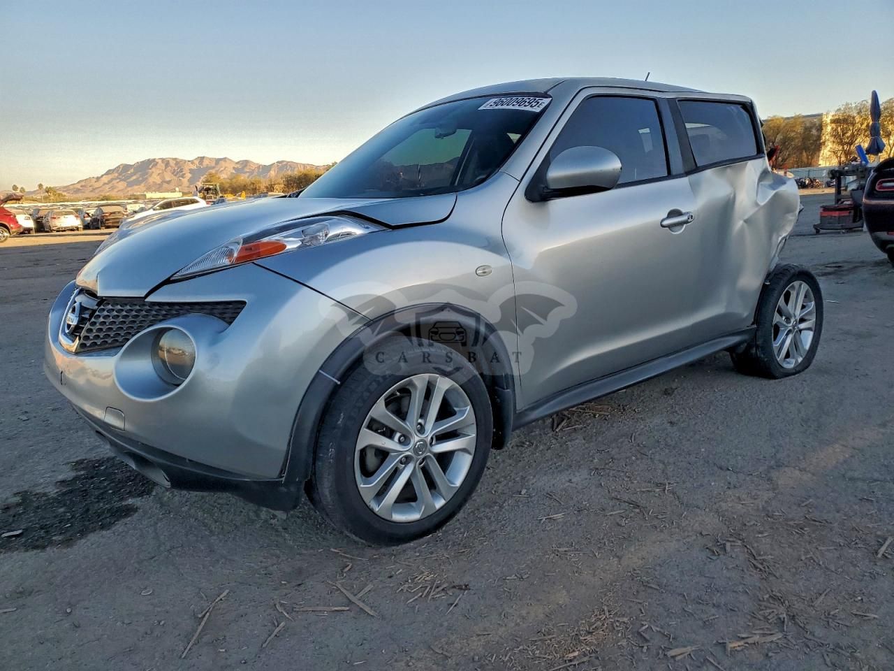 Nissan Juke S 1.6L 4 2011
