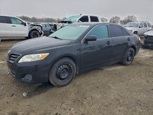 Toyota Camry BASE 2.5L 4 2011