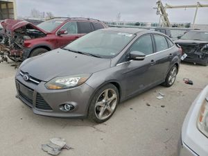 Ford Focus TITANIUM 2.0L 4 2014