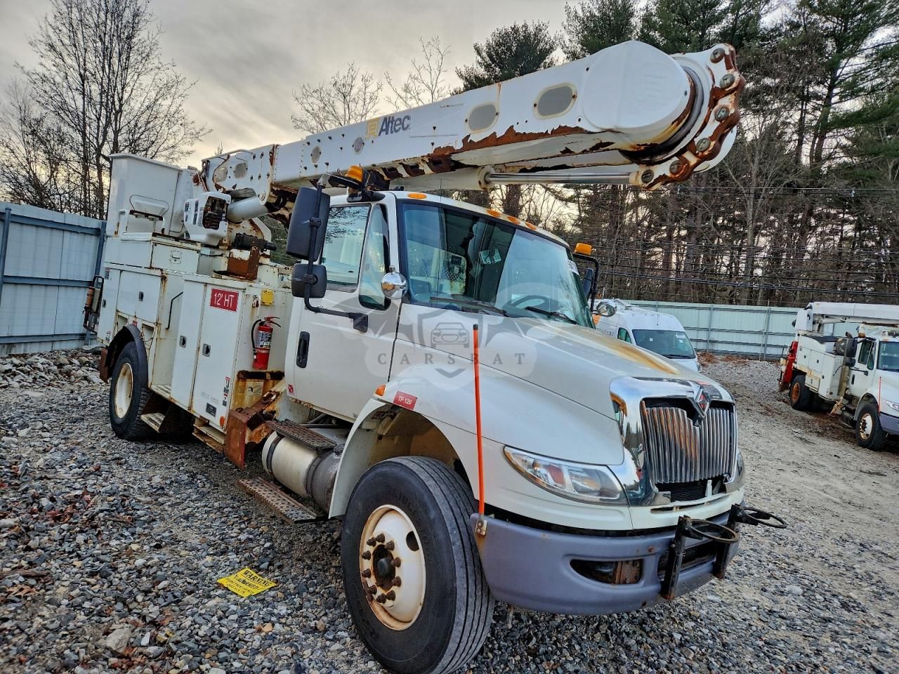 International DuraStar / 4000 4300 7.6L 6 2011