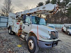 International DuraStar / 4000 4300 7.6L 6 2011