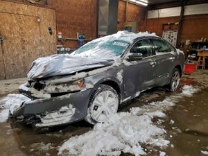 Volkswagen Passat SE 2 L 4 2015