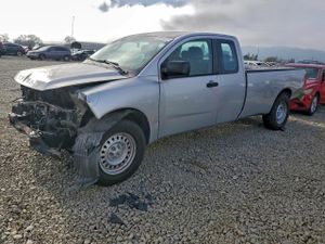 Nissan Titan XE 5.6L 8 2008