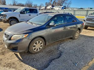 Toyota Corolla BASE 1.8L 4 2010