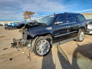 Cadillac Escalade LUXURY 6.2L 8 2014