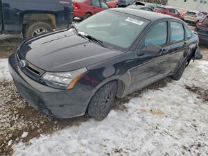 Ford Focus SES 2.0L 4 2011