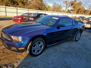 Ford Mustang 4.0L 6 2010