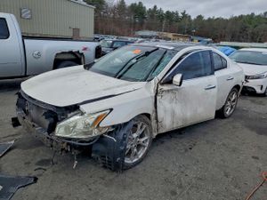 Nissan Maxima S 3.5L 6 2012