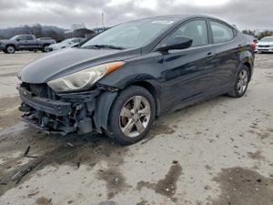 Hyundai Elantra GLS 1.8L 4 2012