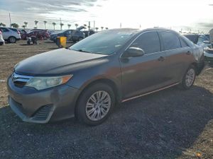 Toyota Camry L 2.5L 4 2013