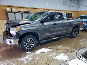 Toyota Tundra DOUBLE CAB SR 5.7L 8 2014