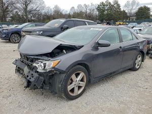 Toyota Camry L 2.5L 4 2014