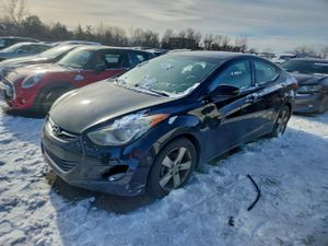 Hyundai Elantra GLS 1.8L 4 2013