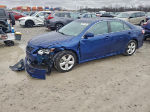 Toyota Camry BASE 2.5L 4 2010
