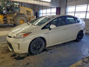 Toyota Prius 1.8L 4 2015