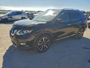 Nissan Rogue S 2.5L 4 2020