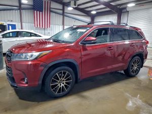 Toyota Highlander SE 3.5L 6 2018