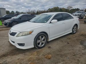 Toyota Camry BASE 2.5L 4 2010