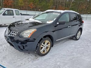 Nissan Rogue S 2.5L 4 2015