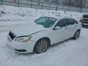 Chrysler 200 LIMITED 3.6L 6 2014