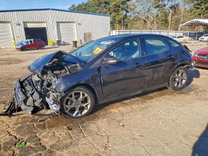Ford Focus SE 2.0L 4 2013