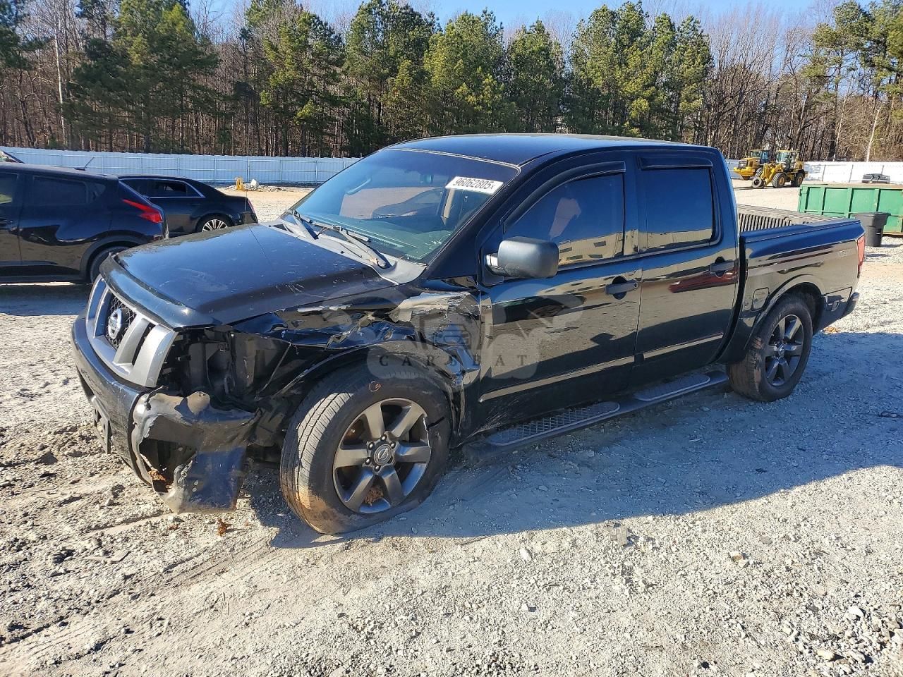 Nissan Titan S 5.6L 8 2012