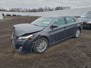 Toyota Avalon HYBRID 2.5L 4 2014