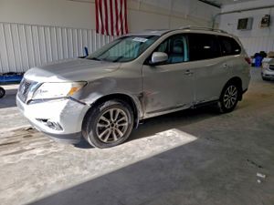 Nissan Pathfinder S 3.5L 6 2015