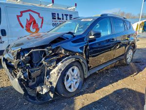 Toyota Rav4 LE 2.5L 4 2015