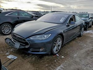 Tesla Model S 2016