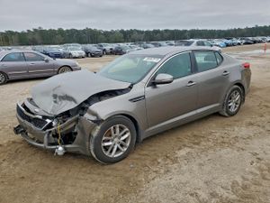 Kia Optima LX 2.4L 4 2013
