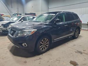 Nissan Pathfinder S 3.5L 6 2013
