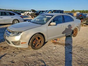 Ford Fusion SE 2.5L 4 2010
