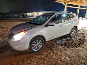 Nissan Rogue S 2.5L 4 2011
