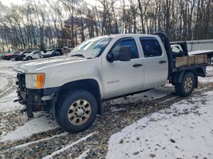 GMC Sierra K3500 SLE 6.6L 8 2011