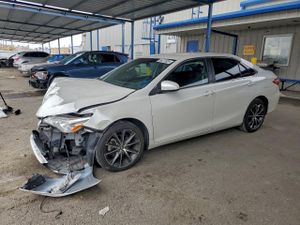 Toyota Camry LE 2.5L 4 2015