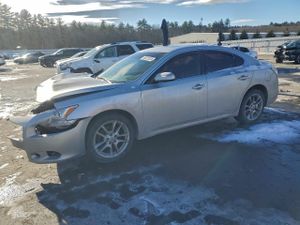 Nissan Maxima S 3.5L 6 2014