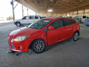 Ford Focus SE 2.0L 4 2012