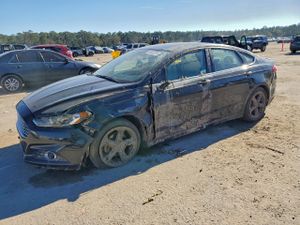 Ford Fusion SE 1.5L 4 2015