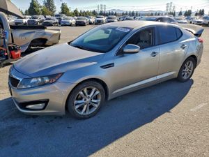 Kia Optima LX 2.4L 4 2013