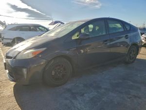 Toyota Prius 1.8L 4 2012